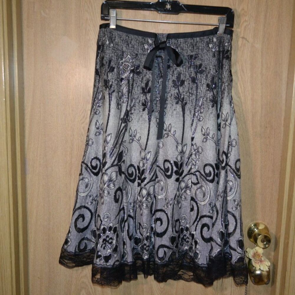Papillon Sparkly Floral Ombre Artsy Black Romantic Lace 100% Cotton Skirt